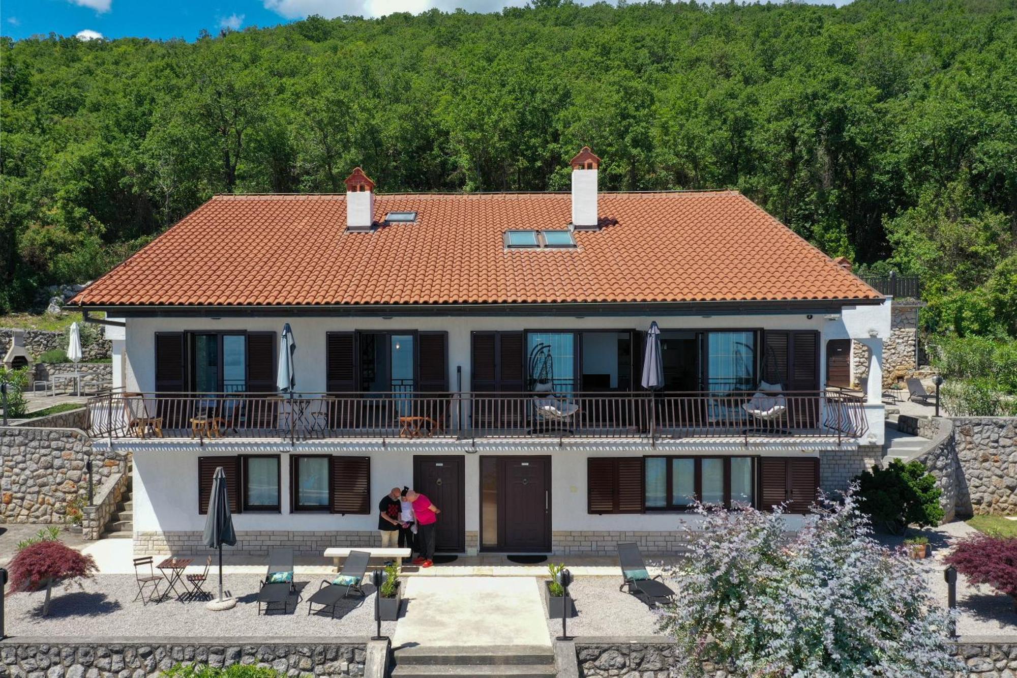 Apartments Near The Beach, With Terraces And Seaview At House B. Moscenicka Draga Exterior photo